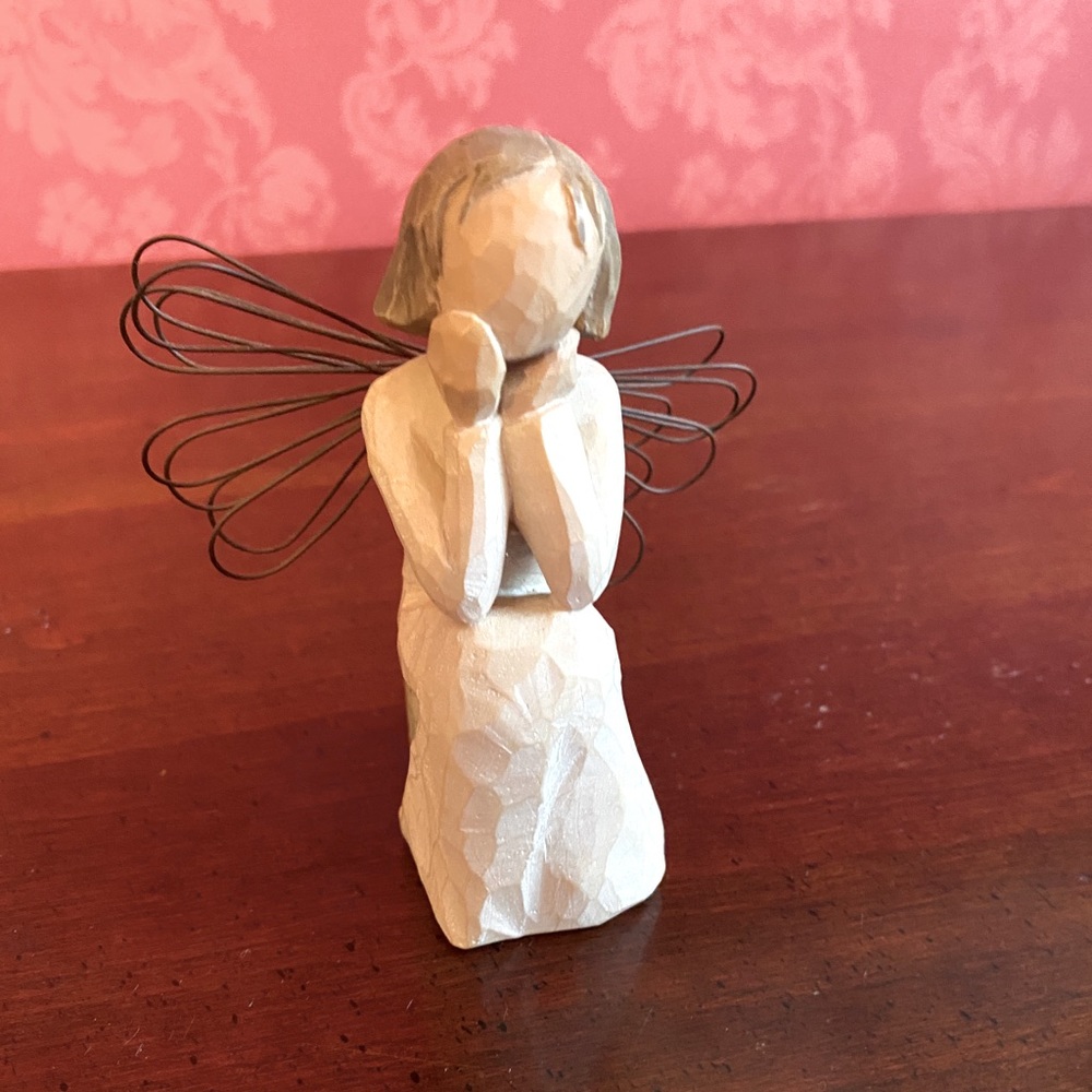 Willow Tree Angel of Caring figurine